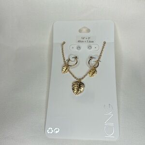 Icing Leaf Necklace and Earring Set Gold